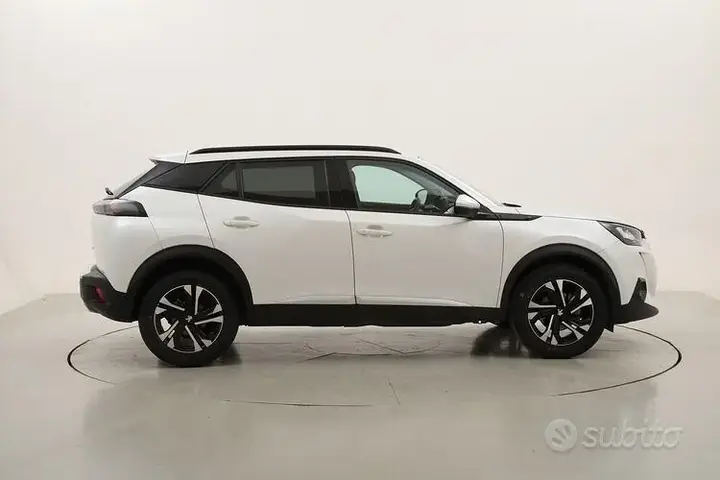 Peugeot 2008 2021 photo 3