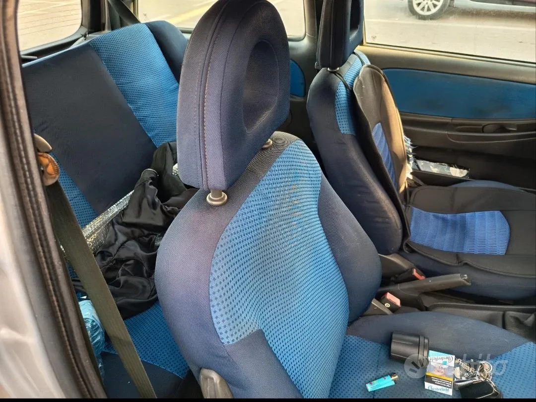 Lancia Ypsilon 1999 photo 4