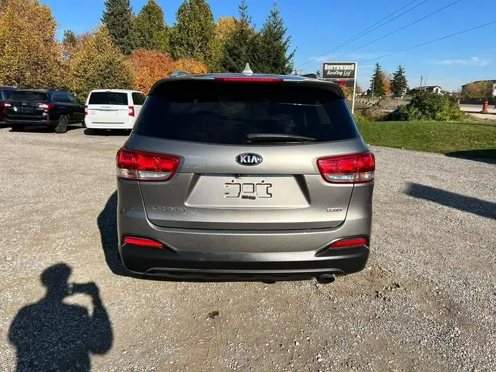 Kia Sorento 2018 photo 4