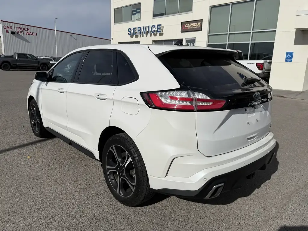Ford Edge 2024 photo 2