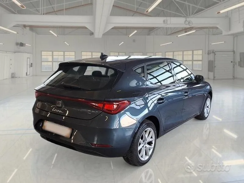 Seat Leon 2022 photo 4