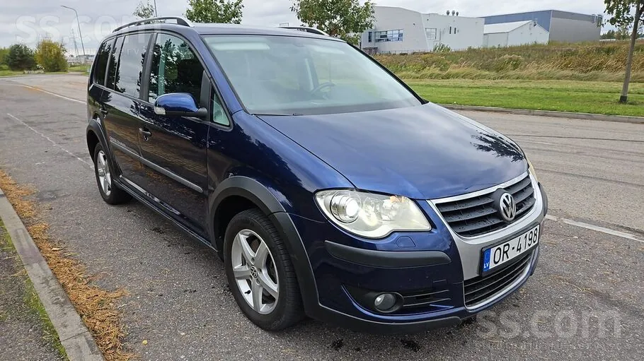Volkswagen Cross Touran 2007 photo 2