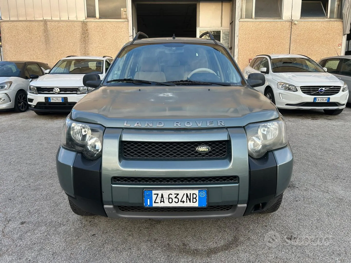 Land Rover Freelander 2005 photo 2