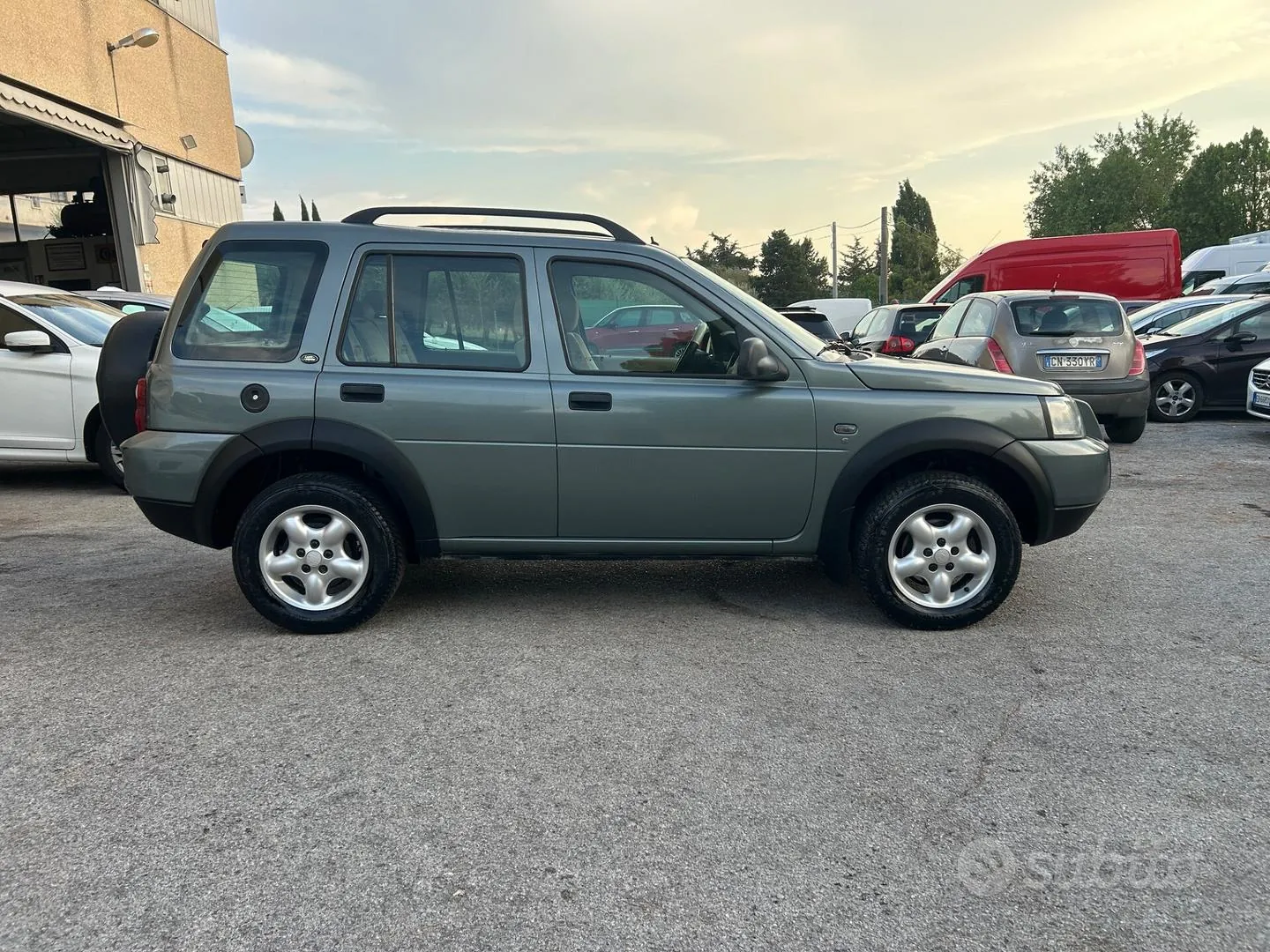 Land Rover Freelander 2005 photo 5