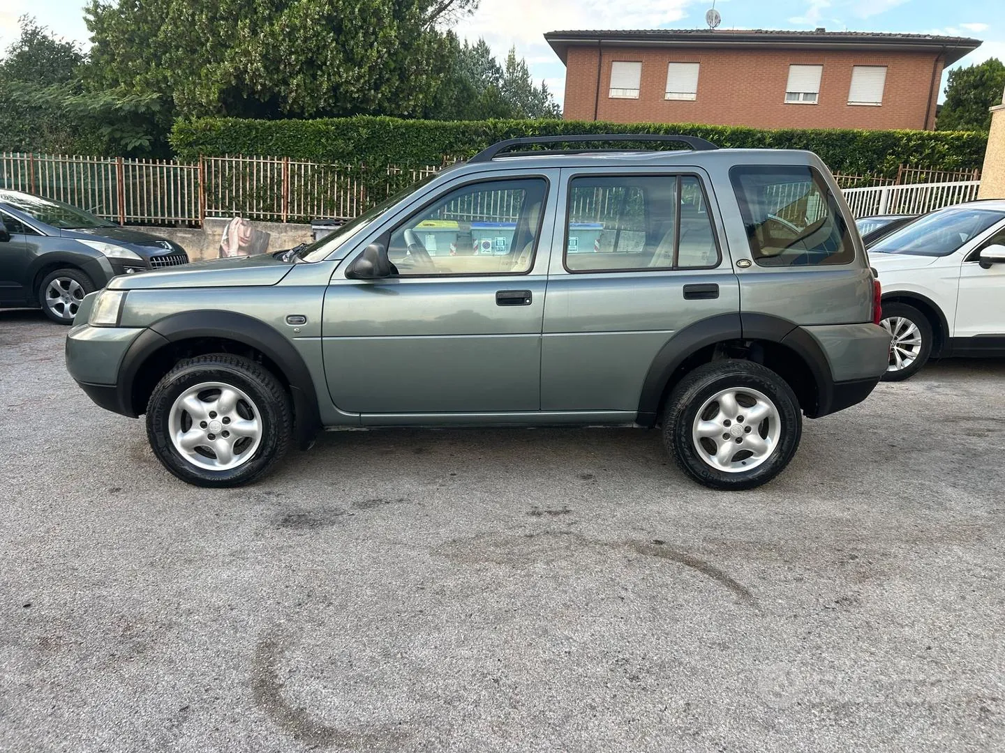 Land Rover Freelander 2005 photo 4