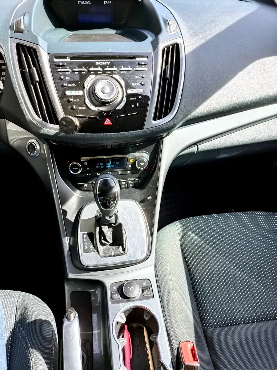 Ford C-Max 2015 photo 3