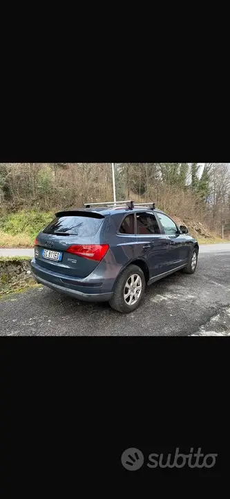 Audi Q5 2010 photo 2