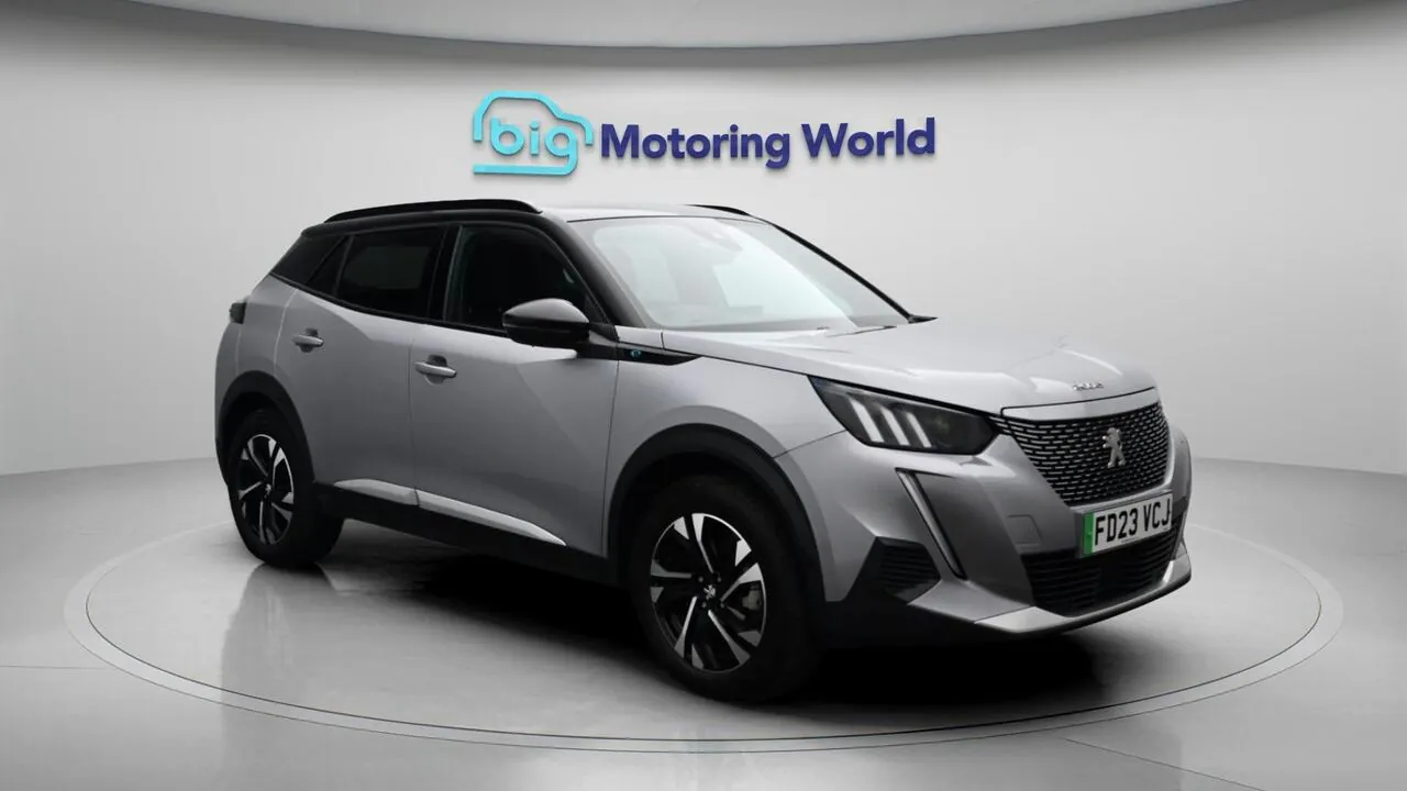 Peugeot E-2008 2023 photo 2