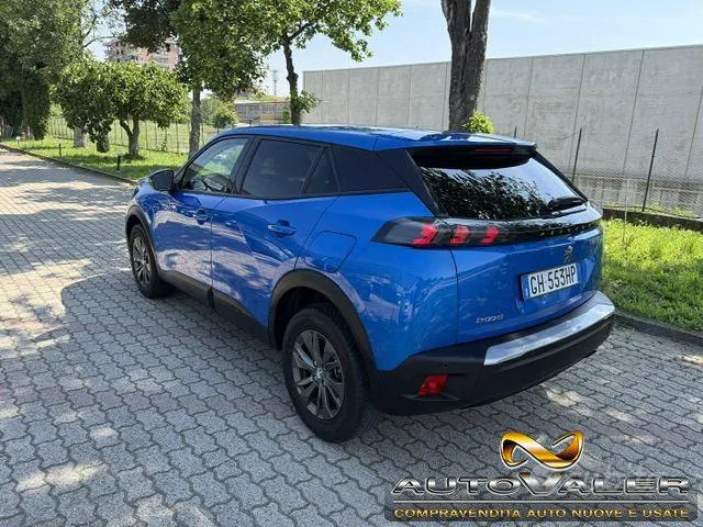 Peugeot 2008 2021 photo 3
