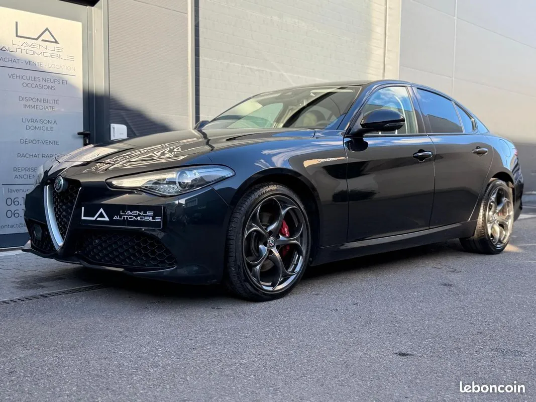 Alfa Romeo Giulia 2017 photo 2