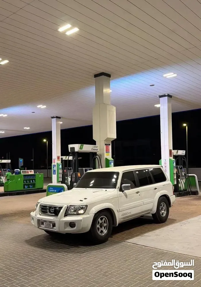 Nissan Patrol 2001 photo 4