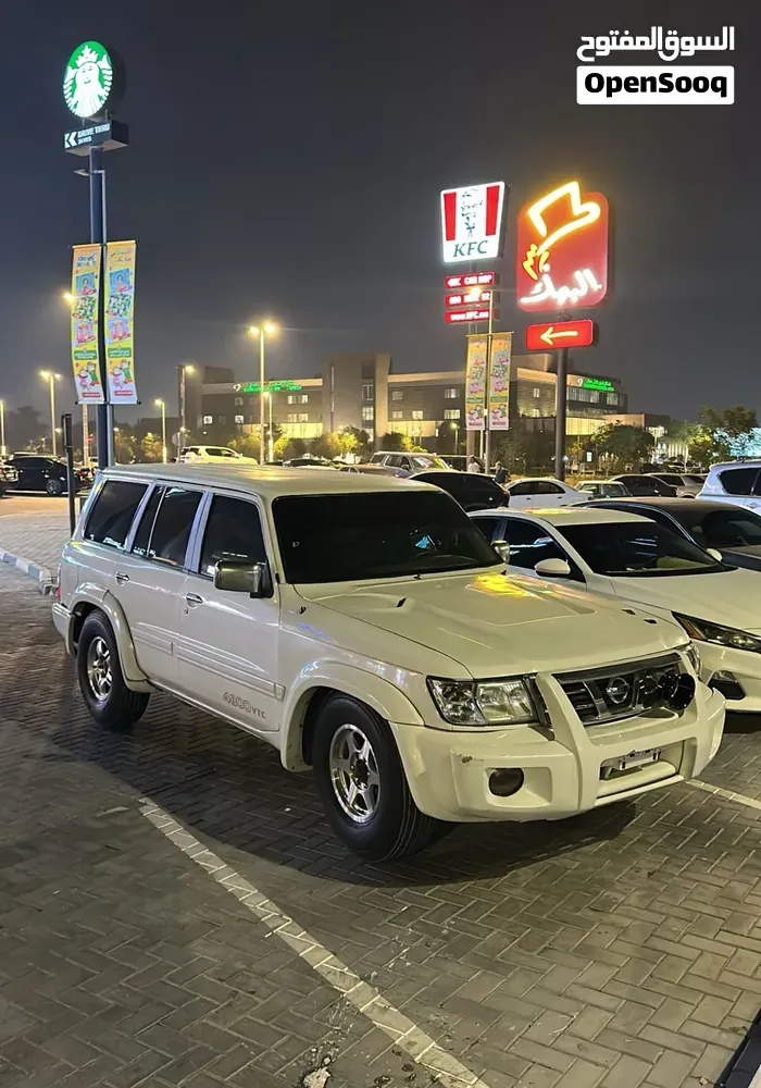 Nissan Patrol 2001 photo 2