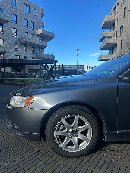 Volvo S80 2010 photo 2