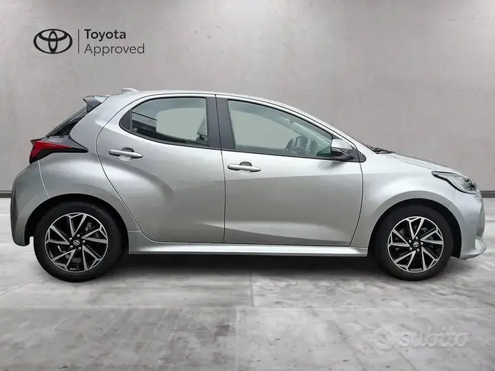 Toyota Yaris 2022 photo 4