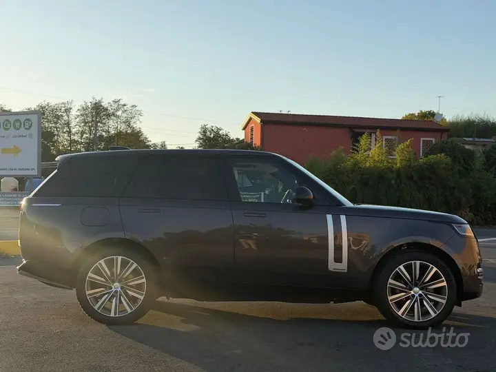 Land Rover Range Rover 2025 photo 4