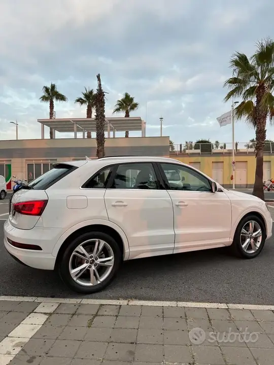 Audi Q3 2016 photo 5