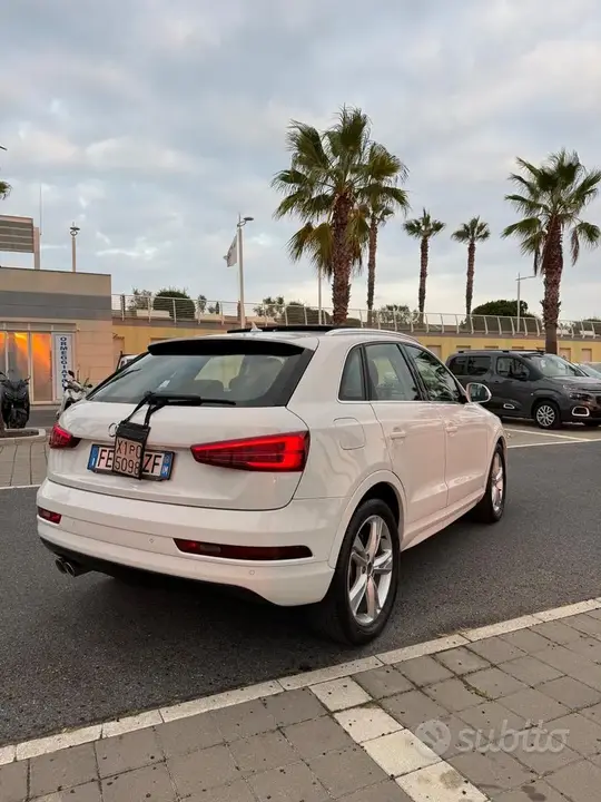 Audi Q3 2016 photo 4
