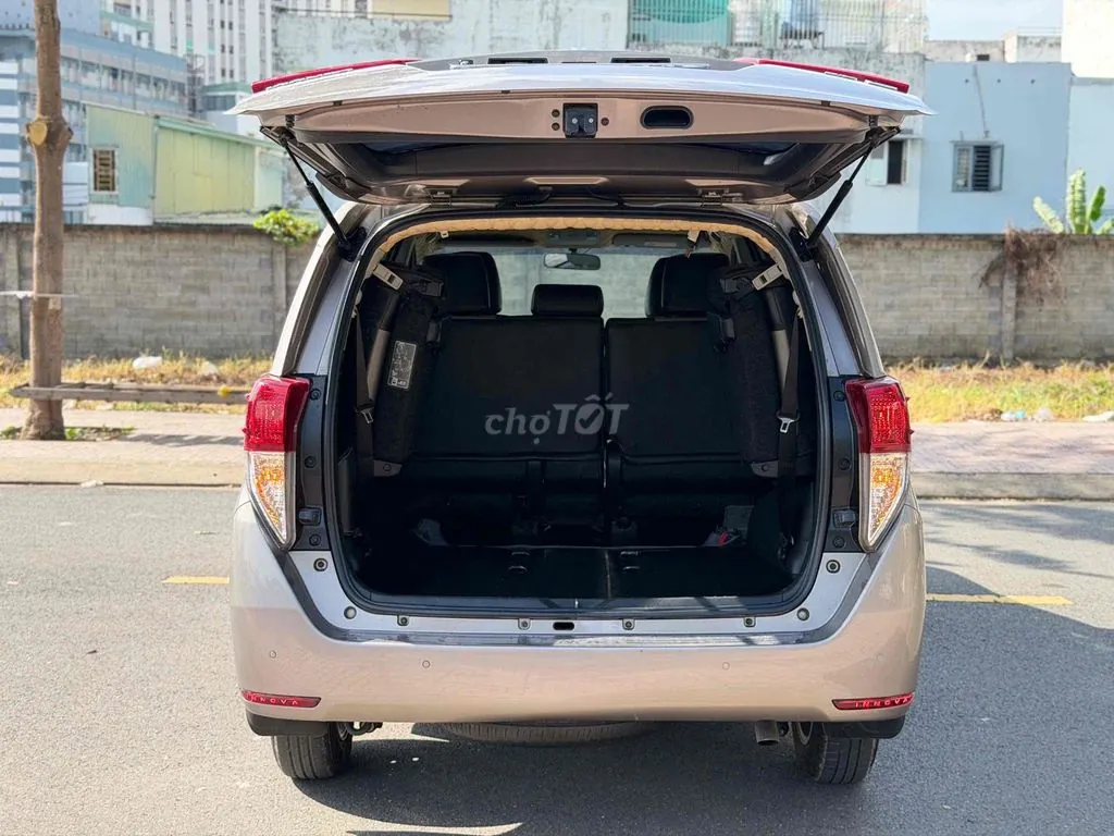 Toyota Innova 2021 photo 5