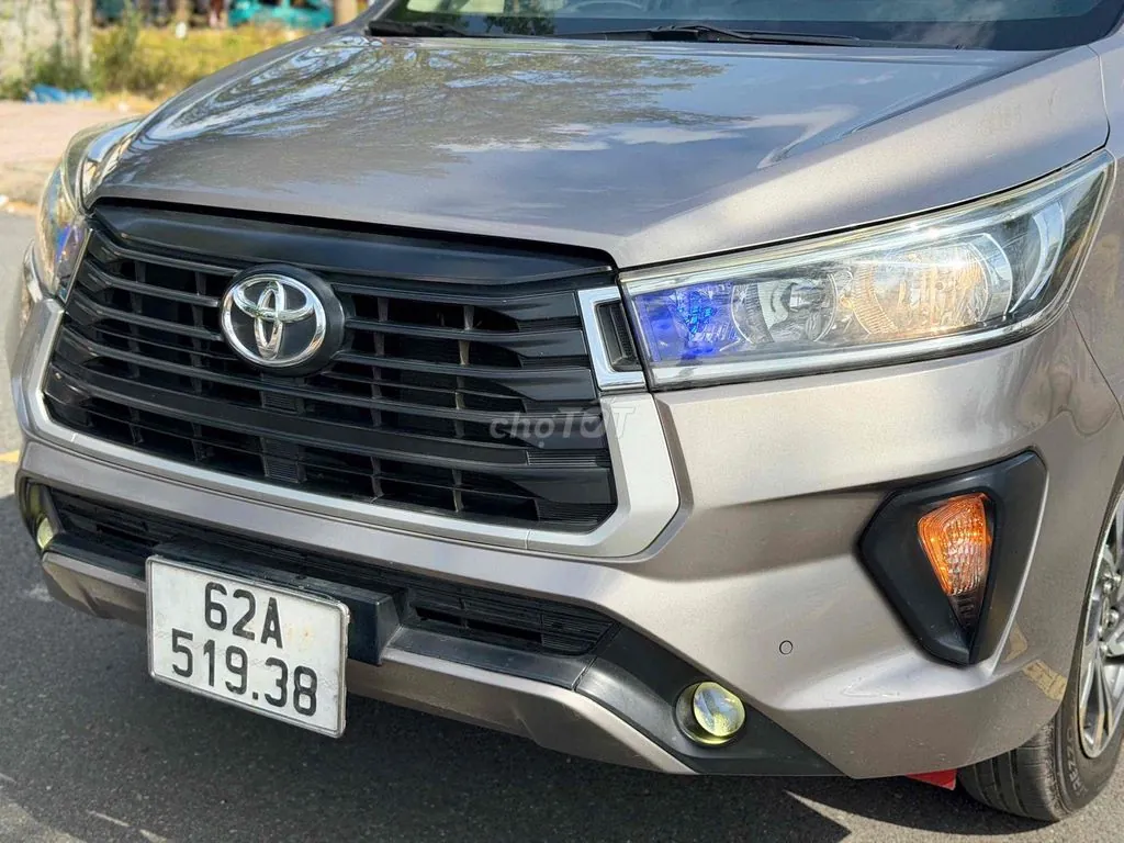 Toyota Innova 2021 photo 4