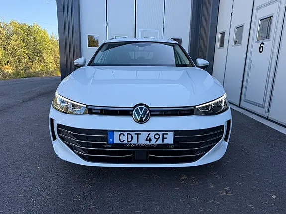 Volkswagen Passat 2024 photo 3