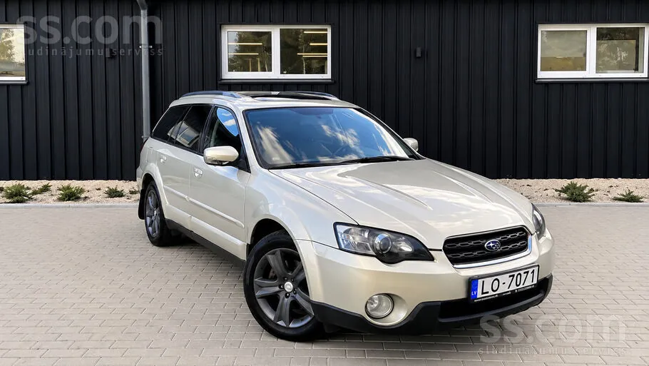 Subaru Legacy 2005 photo 3