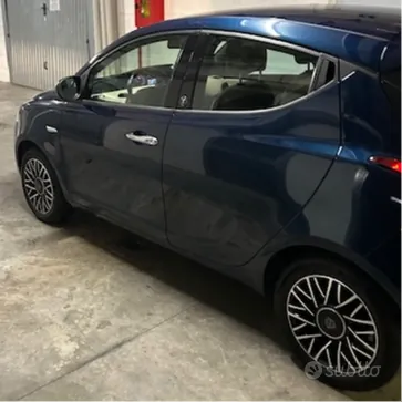 Lancia Ypsilon 2015 photo 4