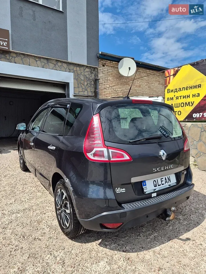 Renault Scenic 2010 photo 4