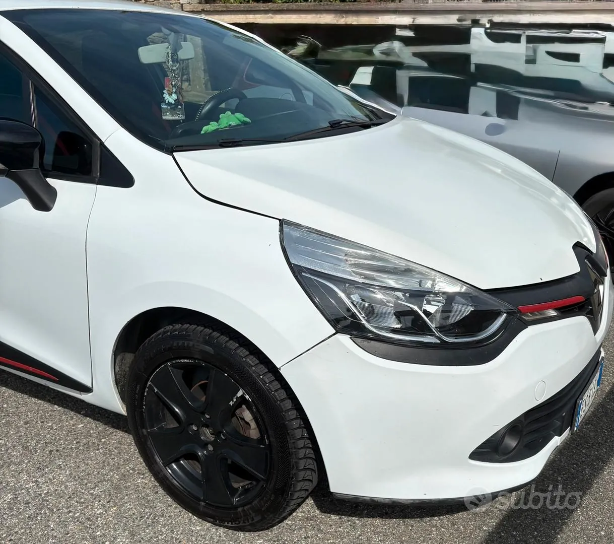 Renault Clio 2013 photo 4