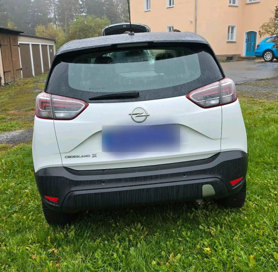 Opel Crossland X