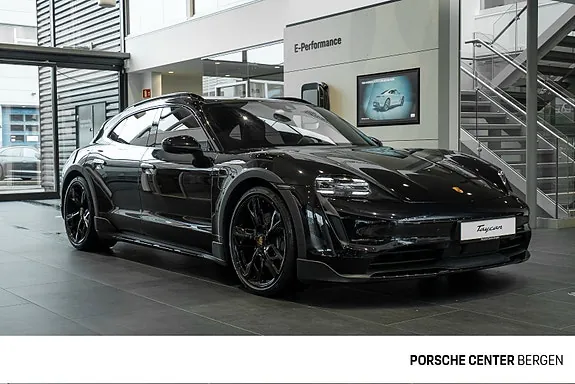 Porsche Taycan 4