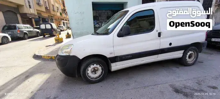 Citroen Berlingo 2009 photo 2