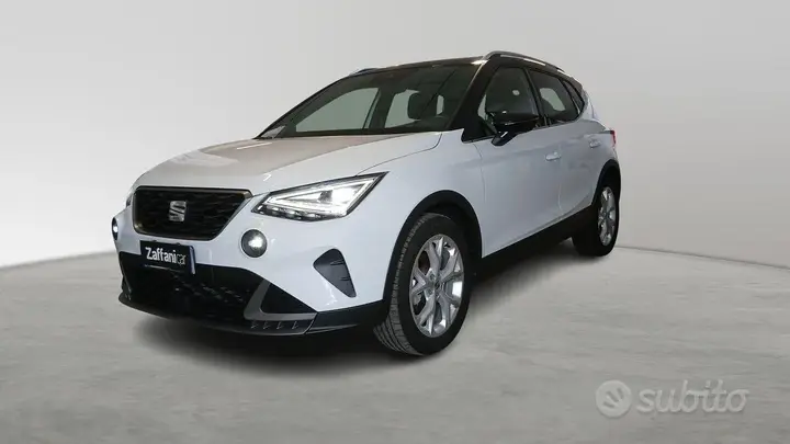 Seat Arona 2025 photo 2
