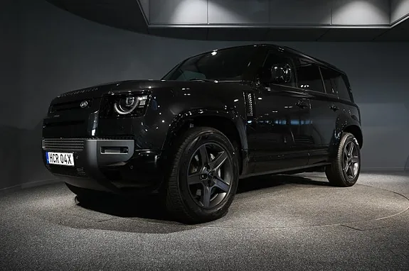 Land Rover Defender 110
