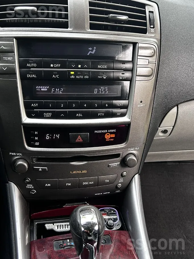 Lexus Is 2007 photo 5