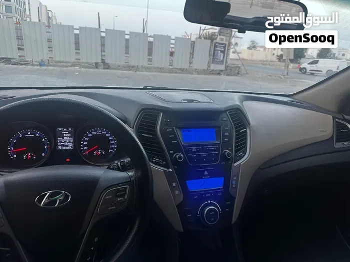 Hyundai Santa Fe 2016 photo 2