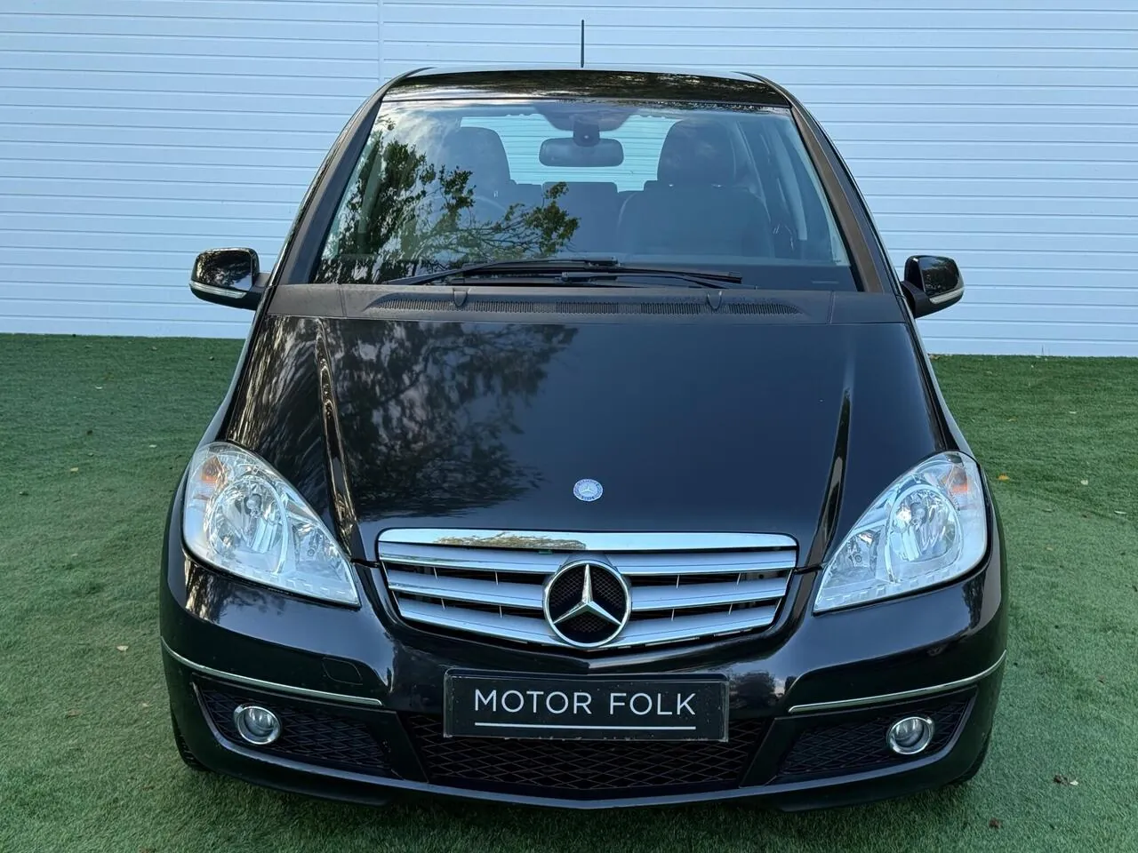 Mercedes-Benz A-Class 2012 photo 2