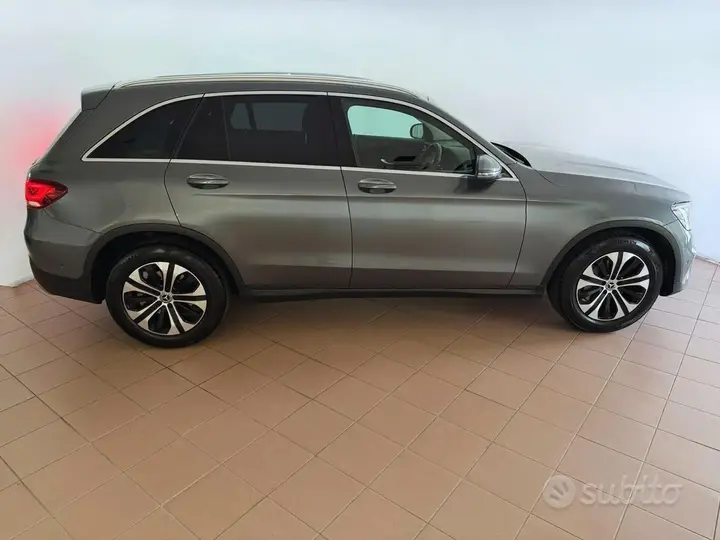 Mercedes-Benz Glc 2022 photo 4