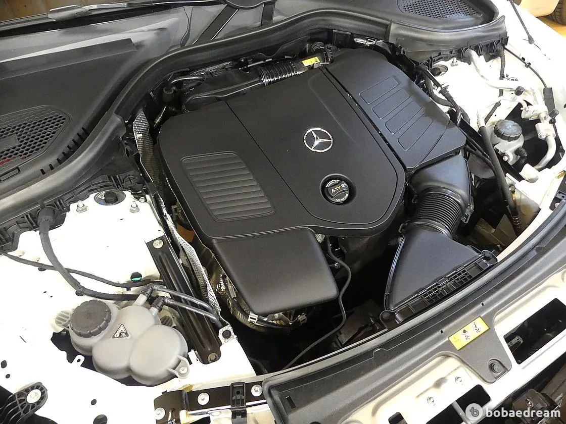 Mercedes-Benz Glc300 2024 photo 5
