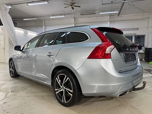 Volvo V60 2013 photo 4
