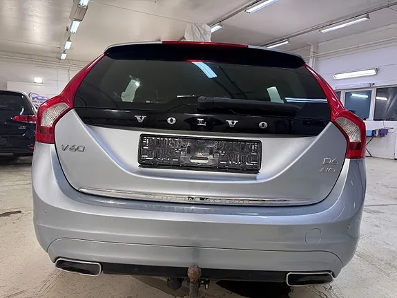 Volvo V60 2013 photo 5