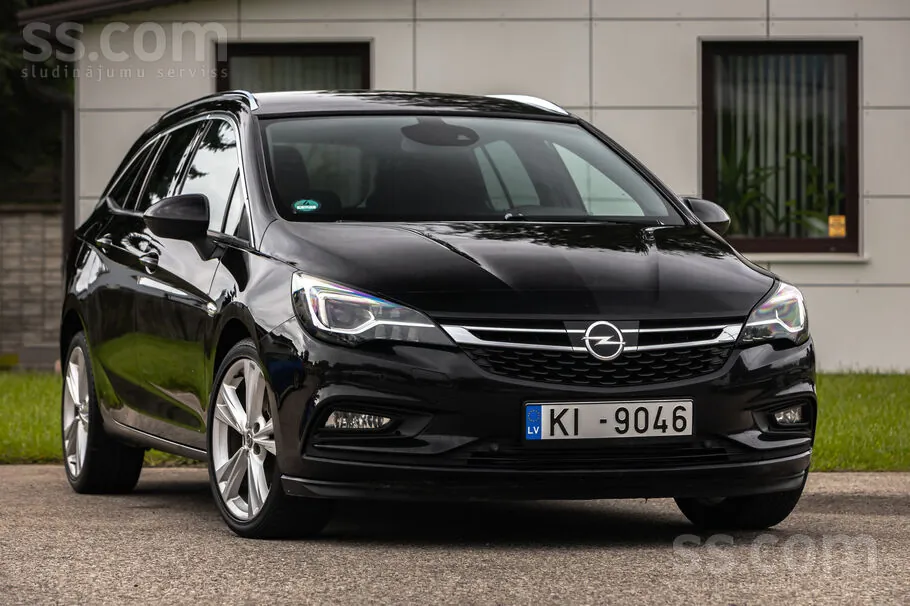 Opel Astra 2017 photo 2