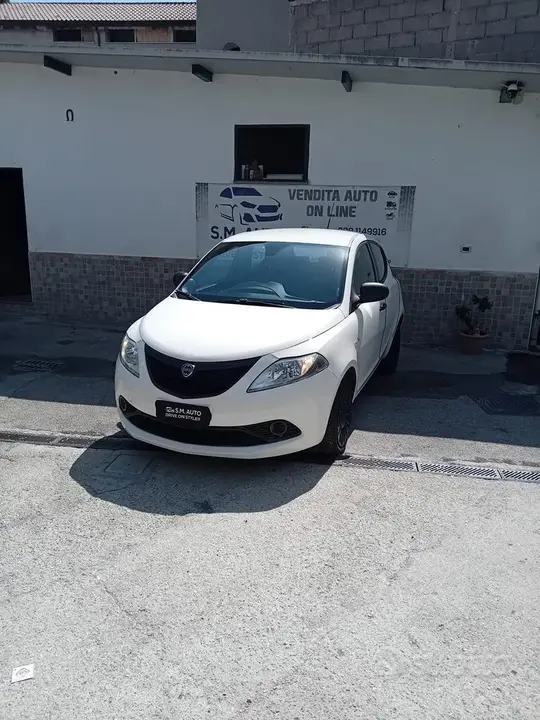 Lancia Ypsilon 2018 photo 3