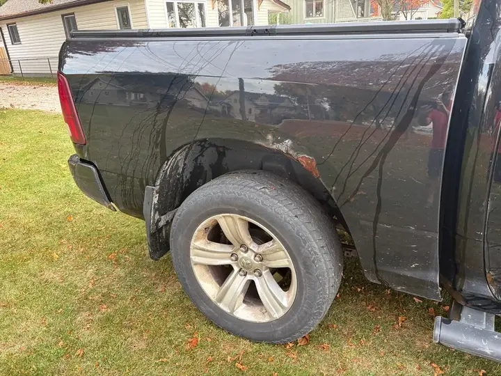 Ram 1500 Sport 2014 photo 5