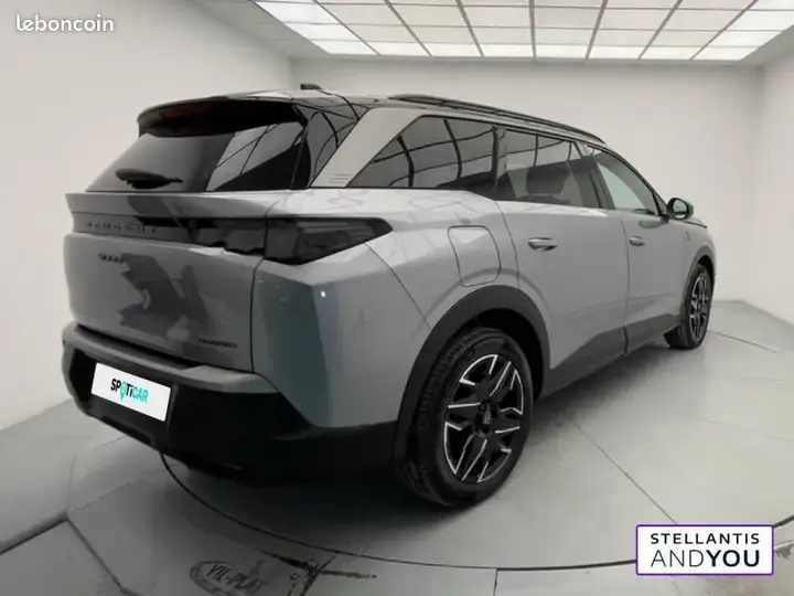 Peugeot 5008 2025 photo 5