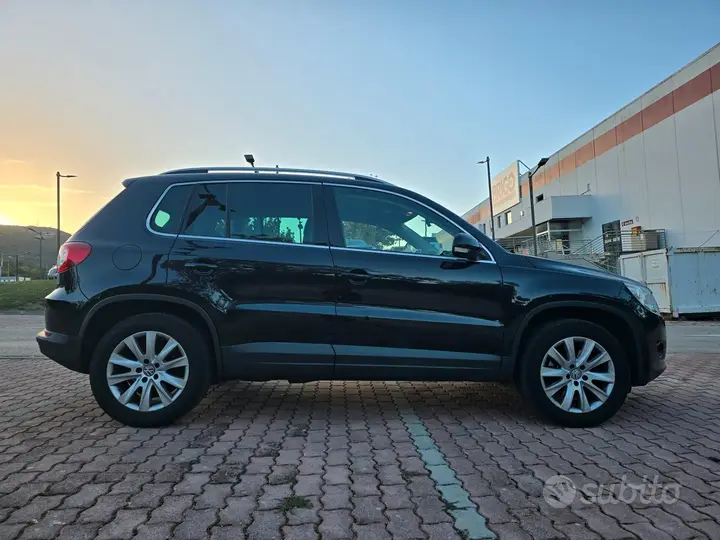 Volkswagen Tiguan 2010 photo 4