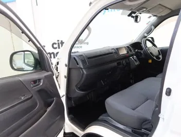 Toyota Hiace 2019 photo 5