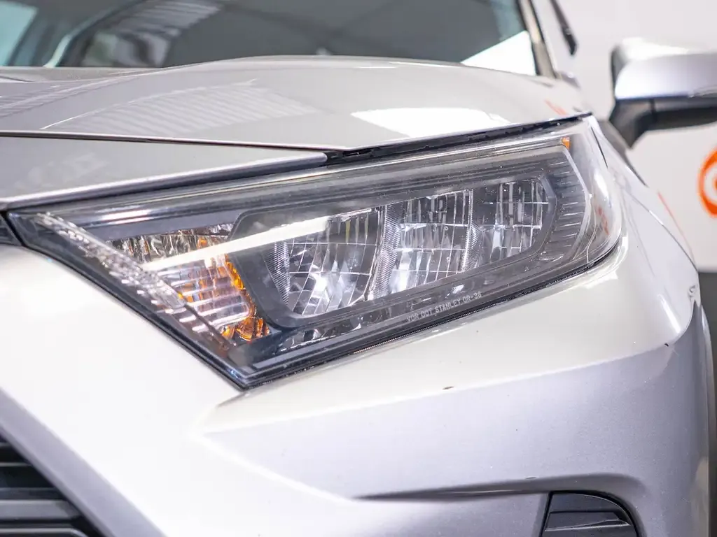 Toyota Rav4 2021 photo 4