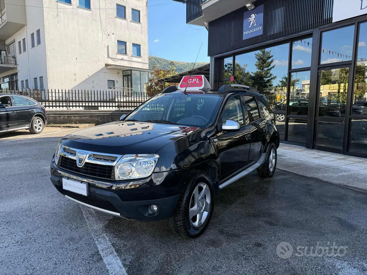 Dacia Duster 2012 photo 3