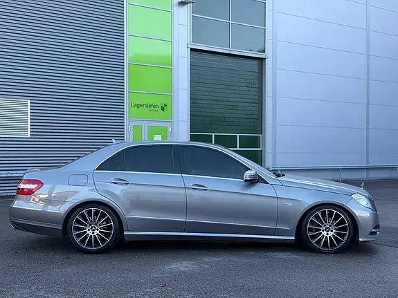 Mercedes-Benz E220 D 2012 photo 3