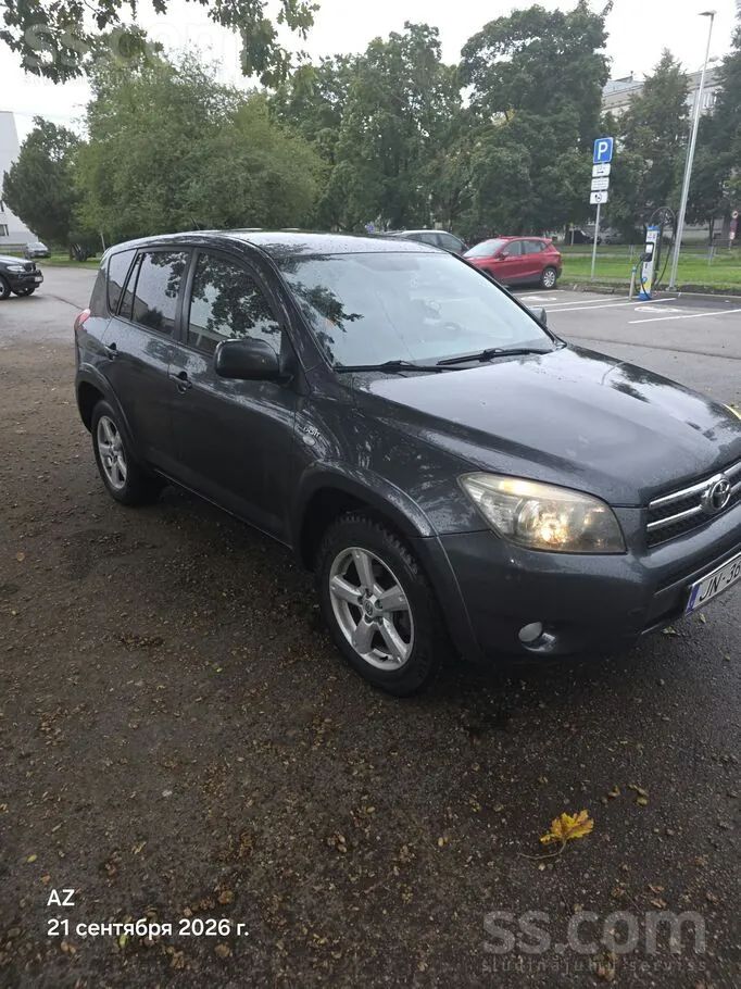Toyota Rav4 2007 photo 2